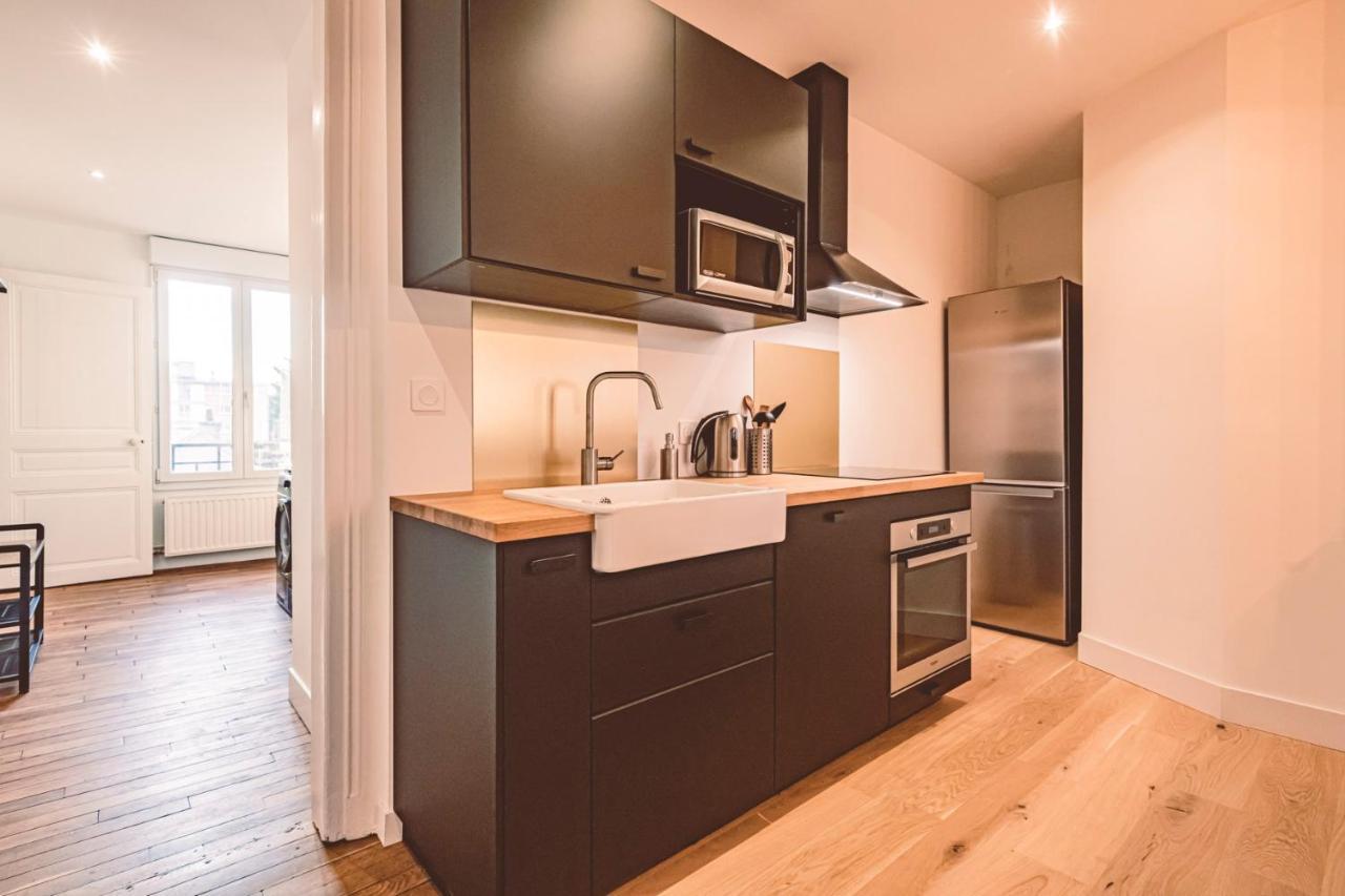 Apartment Charme De L'ancien Pour Cet Entierement Renove Dans L'hypercentre De