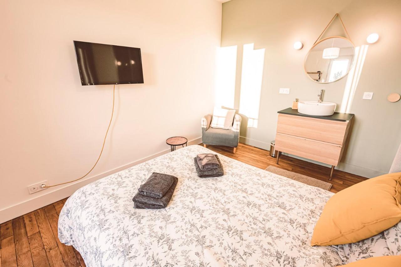 Charme De L'ancien Pour Cet Entierement Renove Dans L'hypercentre De Reims